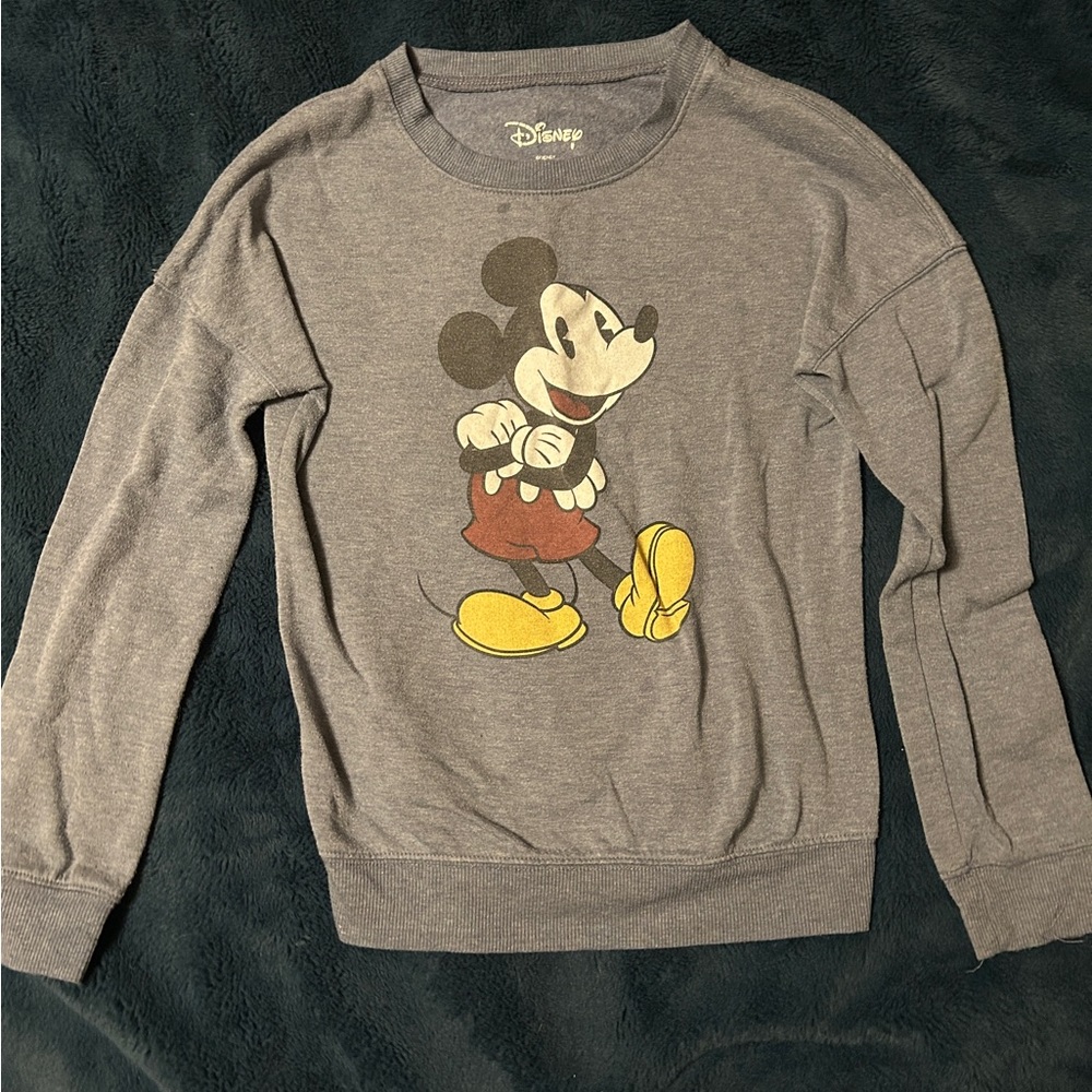 Kids XS Mickey Mouse pullover sweater